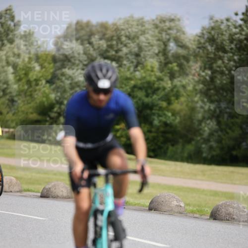 16.06.2024 - 26. Vierlanden-Triathlon Jannik Wohlers http://msf.ph/oto/6270380 16.06.2024 11:10:02 Radfahren 33, 42, 246, 283, 1274 meine-sportfotos.de