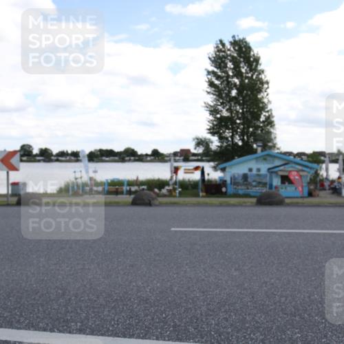 16.06.2024 - 26. Vierlanden-Triathlon Jannik Wohlers http://msf.ph/oto/6270392 16.06.2024 11:38:46 Radfahren 156, 165, 185, 201, 215, 281, 295 meine-sportfotos.de