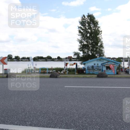 16.06.2024 - 26. Vierlanden-Triathlon Jannik Wohlers http://msf.ph/oto/6270397 16.06.2024 11:38:47 Radfahren 156, 165, 185, 295 meine-sportfotos.de