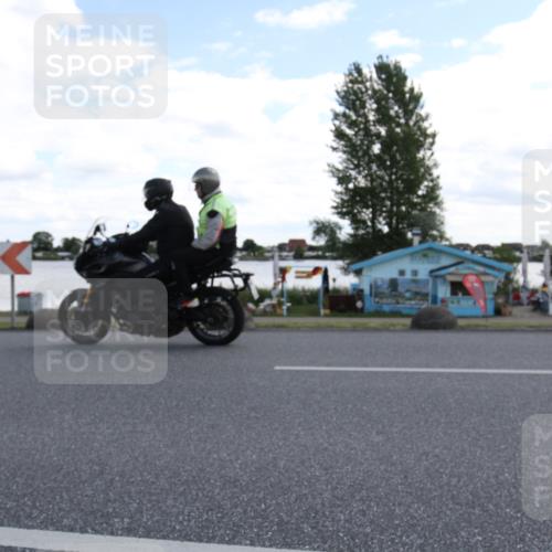 16.06.2024 - 26. Vierlanden-Triathlon Jannik Wohlers http://msf.ph/oto/6270473 16.06.2024 11:38:53 Radfahren 24, 53, 61, 156, 165, 181, 271, 295 meine-sportfotos.de