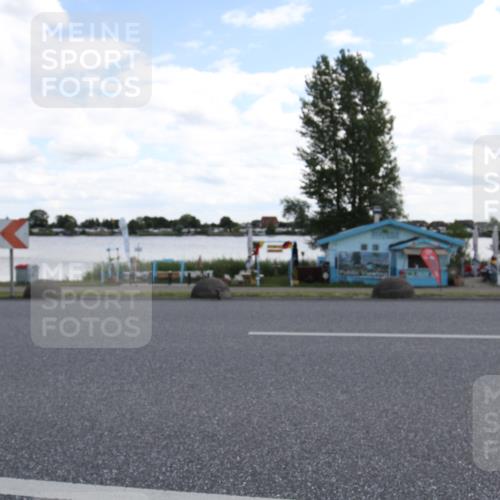 16.06.2024 - 26. Vierlanden-Triathlon Jannik Wohlers http://msf.ph/oto/6270542 16.06.2024 11:39:01 Radfahren 181, 184, 266, 267, 308 meine-sportfotos.de