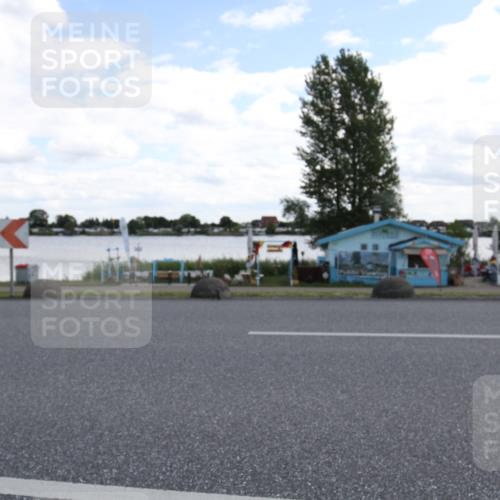 16.06.2024 - 26. Vierlanden-Triathlon Jannik Wohlers http://msf.ph/oto/6270553 16.06.2024 11:39:02 Radfahren 4, 115, 181, 184, 266, 267, 308 meine-sportfotos.de