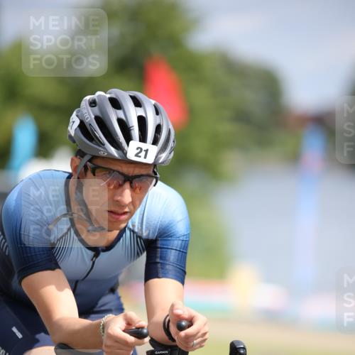 16.06.2024 - 26. Vierlanden-Triathlon Jannik Wohlers http://msf.ph/oto/6270596 16.06.2024 11:10:25 Radfahren 21, 121, 216 meine-sportfotos.de
