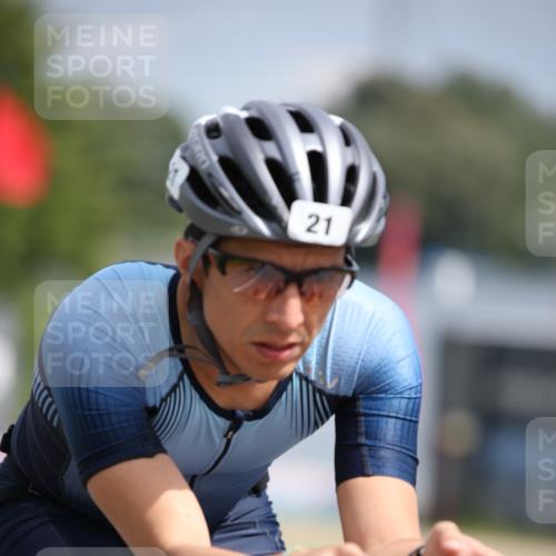 16.06.2024 - 26. Vierlanden-Triathlon Jannik Wohlers http://msf.ph/oto/6270602 16.06.2024 11:10:25 Radfahren 21, 121, 216 meine-sportfotos.de