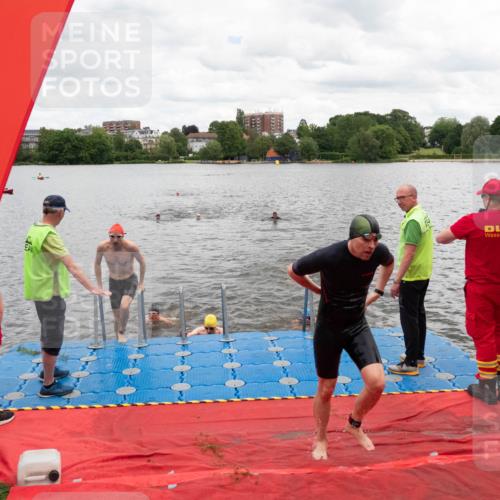 16.06.2024 - 7 Türme Triathlon MichiJ http://msf.ph/oto/6270607 16.06.2024 11:59:02 Schwimmen 304, 350, 409, 414, 422, 448, 466, 545, 558 meine-sportfotos.de