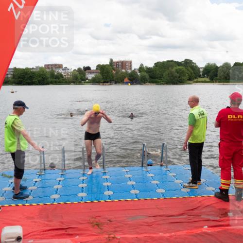 16.06.2024 - 7 Türme Triathlon MichiJ http://msf.ph/oto/6270626 16.06.2024 11:59:07 Schwimmen 304, 350, 409, 414, 422, 448, 466, 487, 558 meine-sportfotos.de