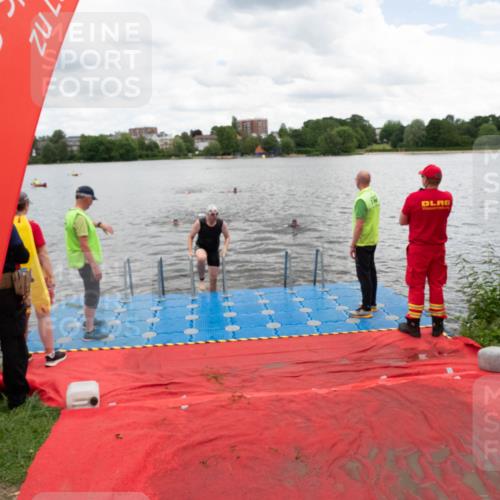 16.06.2024 - 7 Türme Triathlon MichiJ http://msf.ph/oto/6270638 16.06.2024 11:59:18 Schwimmen 304, 350, 414, 422, 448, 487, 558 meine-sportfotos.de