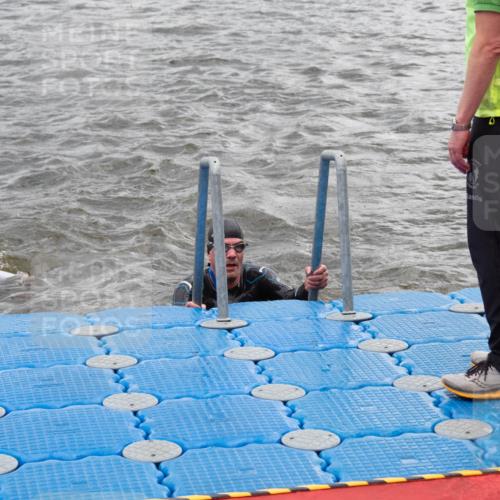 16.06.2024 - 7 Türme Triathlon MichiJ http://msf.ph/oto/6270658 16.06.2024 11:59:33 Schwimmen 322, 365, 448, 487, 558 meine-sportfotos.de