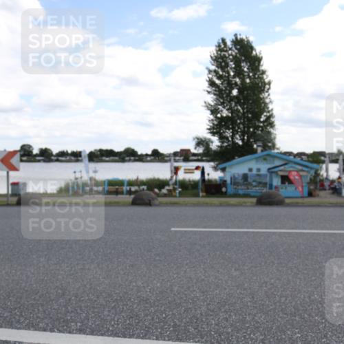 16.06.2024 - 26. Vierlanden-Triathlon Jannik Wohlers http://msf.ph/oto/6270671 16.06.2024 11:39:04 Radfahren 4, 115, 184, 191, 243, 266, 267, 308 meine-sportfotos.de