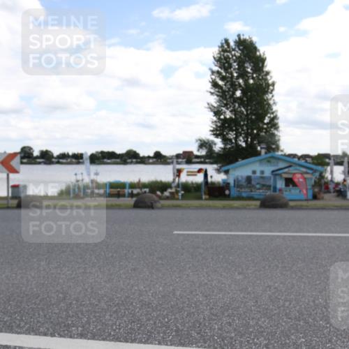16.06.2024 - 26. Vierlanden-Triathlon Jannik Wohlers http://msf.ph/oto/6270672 16.06.2024 11:39:04 Radfahren 4, 115, 184, 191, 243, 266, 267, 308 meine-sportfotos.de