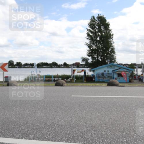 16.06.2024 - 26. Vierlanden-Triathlon Jannik Wohlers http://msf.ph/oto/6270679 16.06.2024 11:39:08 Radfahren 4, 57, 115, 191, 243, 266, 267, 308, 314 meine-sportfotos.de