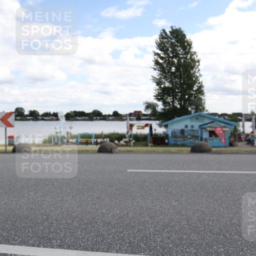 16.06.2024 - 26. Vierlanden-Triathlon Jannik Wohlers http://msf.ph/oto/6270695 16.06.2024 11:39:23 Radfahren 89, 121, 134, 336, 402 meine-sportfotos.de