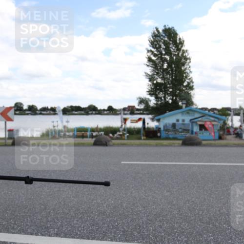 16.06.2024 - 26. Vierlanden-Triathlon Jannik Wohlers http://msf.ph/oto/6270825 16.06.2024 11:39:33 Radfahren 11, 112, 336 meine-sportfotos.de