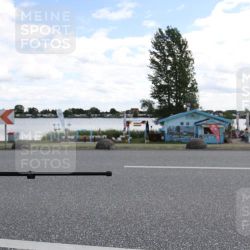 16.06.2024 - 26. Vierlanden-Triathlon Jannik Wohlers http://msf.ph/oto/6270828 16.06.2024 11:39:35 Radfahren 112 meine-sportfotos.de