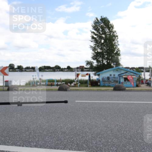 16.06.2024 - 26. Vierlanden-Triathlon Jannik Wohlers http://msf.ph/oto/6270832 16.06.2024 11:39:37 Radfahren  meine-sportfotos.de