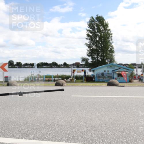 16.06.2024 - 26. Vierlanden-Triathlon Jannik Wohlers http://msf.ph/oto/6270846 16.06.2024 11:39:47 Radfahren 10, 152, 158, 192, 195, 198, 260, 269 meine-sportfotos.de
