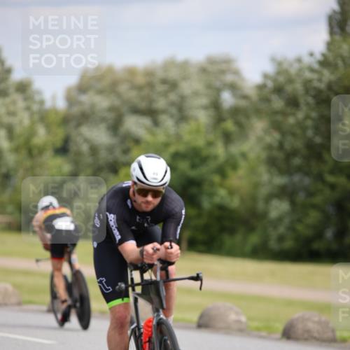 16.06.2024 - 26. Vierlanden-Triathlon Jannik Wohlers http://msf.ph/oto/6270908 16.06.2024 11:11:03 Radfahren 49, 60, 68, 167, 201, 383 meine-sportfotos.de