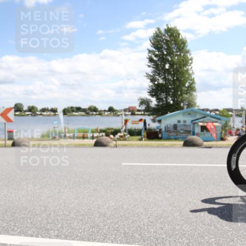 16.06.2024 - 26. Vierlanden-Triathlon Jannik Wohlers http://msf.ph/oto/6270918 16.06.2024 11:45:19 Radfahren 5, 186, 208, 224, 419, 455 meine-sportfotos.de