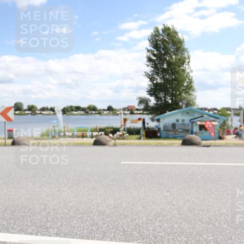 16.06.2024 - 26. Vierlanden-Triathlon Jannik Wohlers http://msf.ph/oto/6270926 16.06.2024 11:45:31 Radfahren 89, 121, 165, 349, 436 meine-sportfotos.de