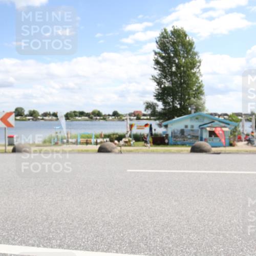 16.06.2024 - 26. Vierlanden-Triathlon Jannik Wohlers http://msf.ph/oto/6270928 16.06.2024 11:45:34 Radfahren 89, 165, 349, 432, 436 meine-sportfotos.de