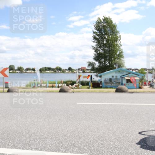 16.06.2024 - 26. Vierlanden-Triathlon Jannik Wohlers http://msf.ph/oto/6270934 16.06.2024 11:46:02 Radfahren 72, 216, 242, 283, 353, 404, 435, 1274 meine-sportfotos.de