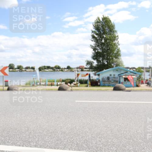 16.06.2024 - 26. Vierlanden-Triathlon Jannik Wohlers http://msf.ph/oto/6270941 16.06.2024 11:46:16 Radfahren 286, 330, 361 meine-sportfotos.de