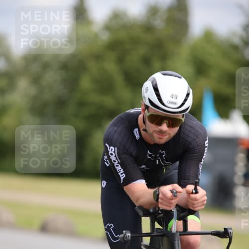 16.06.2024 - 26. Vierlanden-Triathlon Jannik Wohlers http://msf.ph/oto/6270963 16.06.2024 11:11:04 Radfahren 49, 60, 68, 167, 215, 383 meine-sportfotos.de