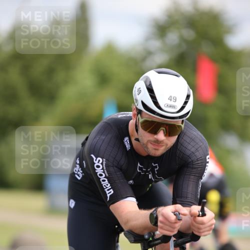 16.06.2024 - 26. Vierlanden-Triathlon Jannik Wohlers http://msf.ph/oto/6270966 16.06.2024 11:11:04 Radfahren 49, 60, 68, 167, 215, 383 meine-sportfotos.de