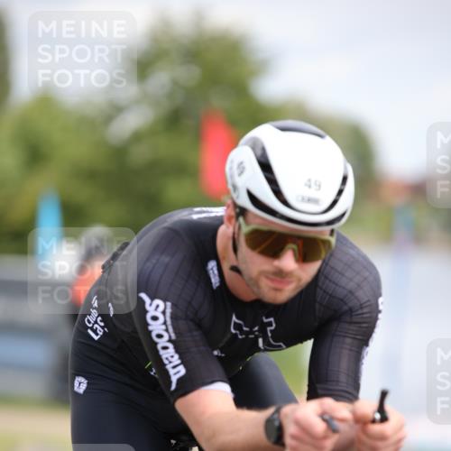 16.06.2024 - 26. Vierlanden-Triathlon Jannik Wohlers http://msf.ph/oto/6270968 16.06.2024 11:11:04 Radfahren 49, 60, 68, 167, 215, 383 meine-sportfotos.de