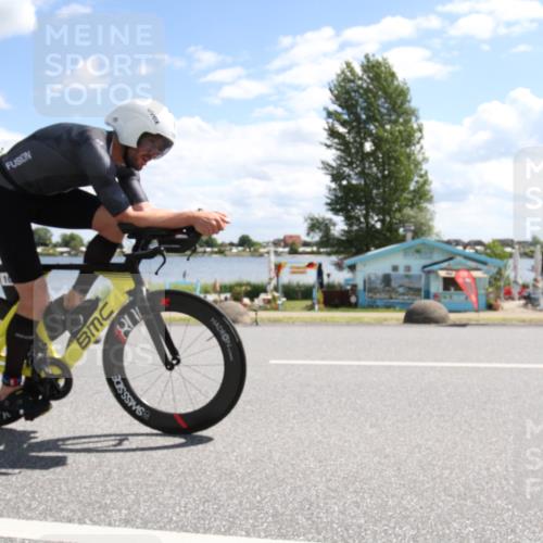 16.06.2024 - 26. Vierlanden-Triathlon Jannik Wohlers http://msf.ph/oto/6270974 16.06.2024 11:46:47 Radfahren 58, 105, 200 meine-sportfotos.de