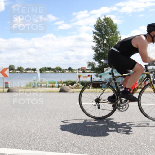 16.06.2024 - 26. Vierlanden-Triathlon Jannik Wohlers http://msf.ph/oto/6270987 16.06.2024 11:47:09 Radfahren 60, 367, 373, 452, 456 meine-sportfotos.de