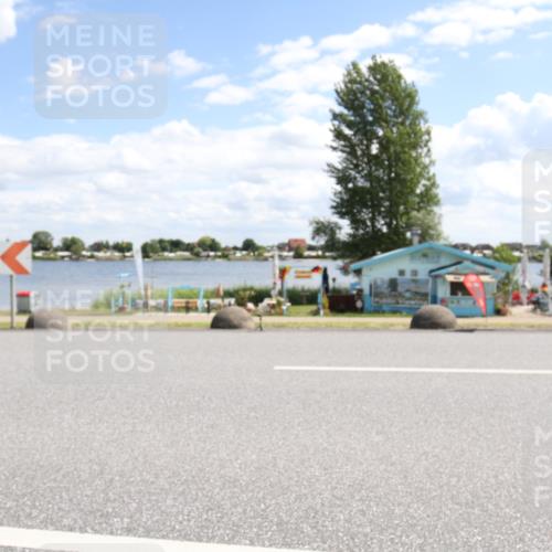 16.06.2024 - 26. Vierlanden-Triathlon Jannik Wohlers http://msf.ph/oto/6270988 16.06.2024 11:47:10 Radfahren 60, 367, 373, 452, 456 meine-sportfotos.de
