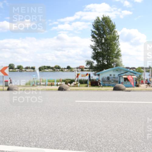 16.06.2024 - 26. Vierlanden-Triathlon Jannik Wohlers http://msf.ph/oto/6270994 16.06.2024 11:49:00 Radfahren 340, 405, 419 meine-sportfotos.de