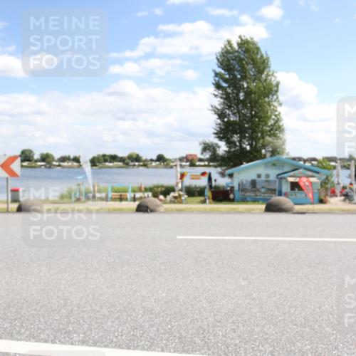 16.06.2024 - 26. Vierlanden-Triathlon Jannik Wohlers http://msf.ph/oto/6270999 16.06.2024 11:49:58 Radfahren 132, 283, 374, 469, 626, 1274 meine-sportfotos.de