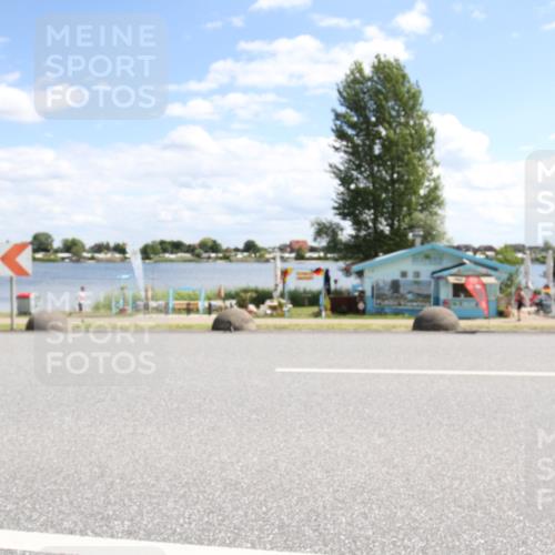 16.06.2024 - 26. Vierlanden-Triathlon Jannik Wohlers http://msf.ph/oto/6271004 16.06.2024 11:50:07 Radfahren 60, 225, 363, 390 meine-sportfotos.de