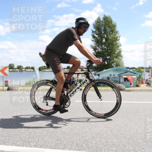 16.06.2024 - 26. Vierlanden-Triathlon Jannik Wohlers http://msf.ph/oto/6271005 16.06.2024 11:50:52 Radfahren 139, 140, 345, 367, 373, 382, 442, 456, 471 meine-sportfotos.de