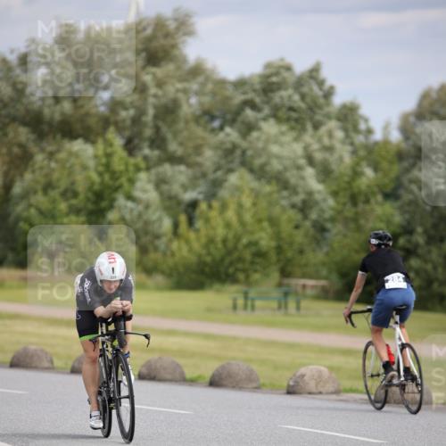 16.06.2024 - 26. Vierlanden-Triathlon Jannik Wohlers http://msf.ph/oto/6271013 16.06.2024 11:11:16 Radfahren 100, 109, 208, 225, 248, 284, 325, 358 meine-sportfotos.de