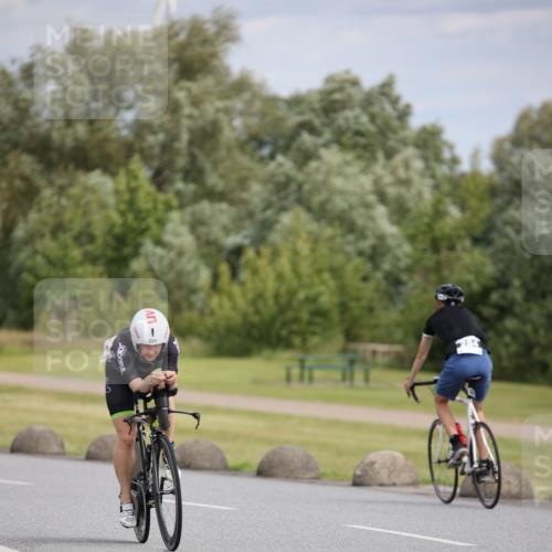 16.06.2024 - 26. Vierlanden-Triathlon Jannik Wohlers http://msf.ph/oto/6271014 16.06.2024 11:11:16 Radfahren 100, 109, 208, 225, 248, 284, 325, 358 meine-sportfotos.de