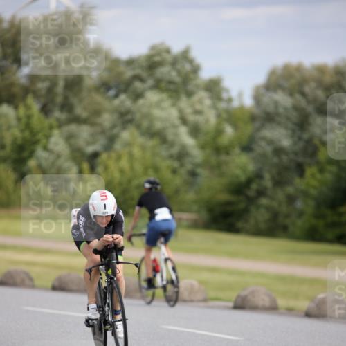 16.06.2024 - 26. Vierlanden-Triathlon Jannik Wohlers http://msf.ph/oto/6271021 16.06.2024 11:11:16 Radfahren 100, 109, 208, 225, 248, 284, 325, 358 meine-sportfotos.de
