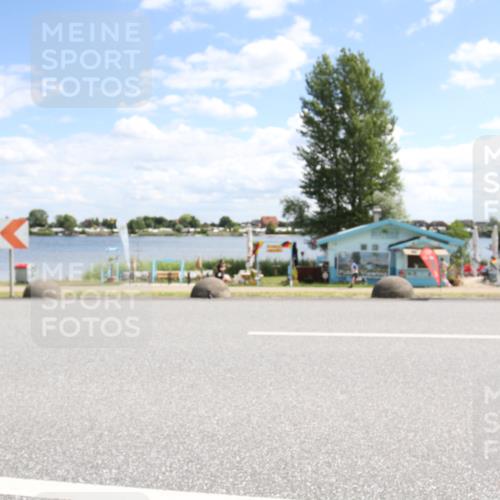 16.06.2024 - 26. Vierlanden-Triathlon Jannik Wohlers http://msf.ph/oto/6271029 16.06.2024 11:51:14 Radfahren 2, 12, 23, 45, 99, 166, 204, 307, 735 meine-sportfotos.de