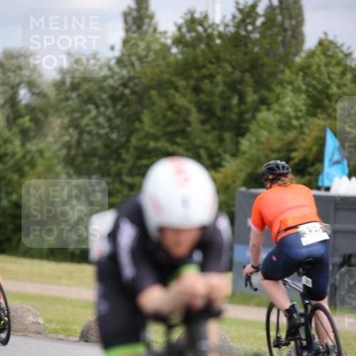 16.06.2024 - 26. Vierlanden-Triathlon Jannik Wohlers http://msf.ph/oto/6271061 16.06.2024 11:11:17 Radfahren 100, 109, 208, 225, 248, 284, 325, 358 meine-sportfotos.de