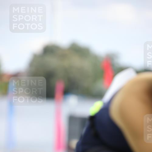 16.06.2024 - 26. Vierlanden-Triathlon Jannik Wohlers http://msf.ph/oto/6271103 16.06.2024 11:11:55 Radfahren 17, 124, 393 meine-sportfotos.de