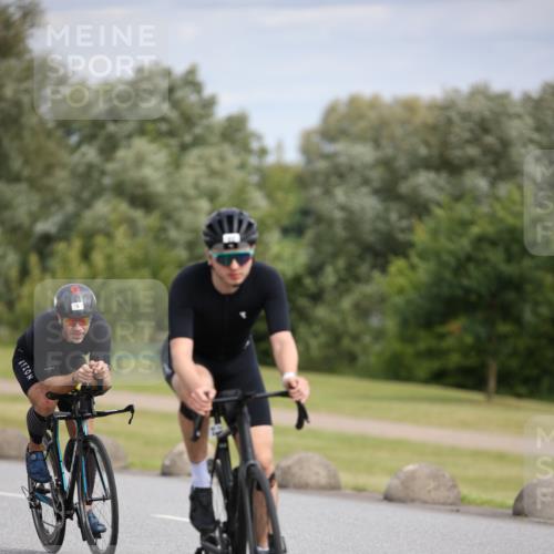 16.06.2024 - 26. Vierlanden-Triathlon Jannik Wohlers http://msf.ph/oto/6271120 16.06.2024 11:11:59 Radfahren 5, 17, 22, 124, 350 meine-sportfotos.de