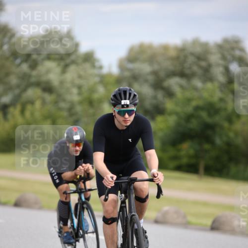 16.06.2024 - 26. Vierlanden-Triathlon Jannik Wohlers http://msf.ph/oto/6271138 16.06.2024 11:11:59 Radfahren 5, 17, 22, 124, 350 meine-sportfotos.de