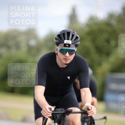 16.06.2024 - 26. Vierlanden-Triathlon Jannik Wohlers http://msf.ph/oto/6271218 16.06.2024 11:12:00 Radfahren 5, 17, 22, 124, 350 meine-sportfotos.de