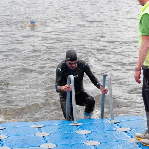 16.06.2024 - 7 Türme Triathlon MichiJ http://msf.ph/oto/6271351 16.06.2024 11:59:35 Schwimmen 322, 365, 487, 558 meine-sportfotos.de