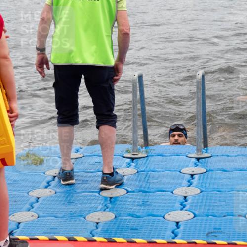 16.06.2024 - 7 Türme Triathlon MichiJ http://msf.ph/oto/6271356 16.06.2024 11:59:36 Schwimmen 322, 365, 487, 558 meine-sportfotos.de