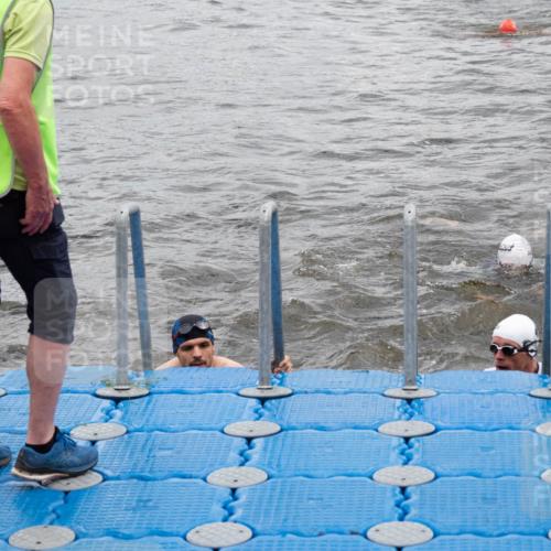 16.06.2024 - 7 Türme Triathlon MichiJ http://msf.ph/oto/6271365 16.06.2024 11:59:36 Schwimmen 322, 365, 487, 558 meine-sportfotos.de