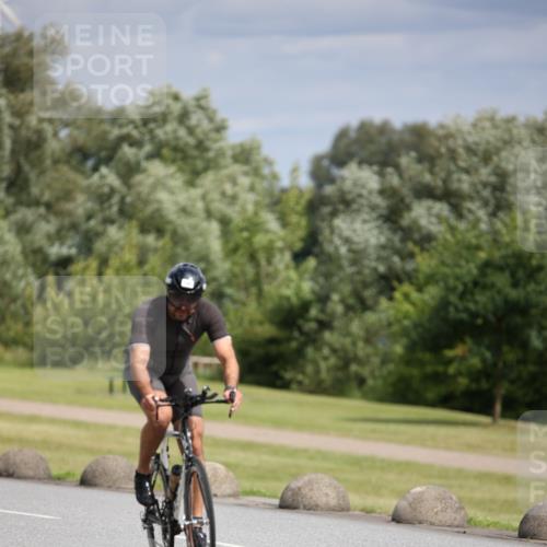 16.06.2024 - 26. Vierlanden-Triathlon Jannik Wohlers http://msf.ph/oto/6271392 16.06.2024 11:12:18 Radfahren 12, 125, 136, 140 meine-sportfotos.de