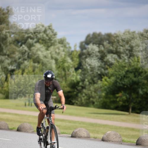 16.06.2024 - 26. Vierlanden-Triathlon Jannik Wohlers http://msf.ph/oto/6271394 16.06.2024 11:12:18 Radfahren 12, 125, 136, 140 meine-sportfotos.de